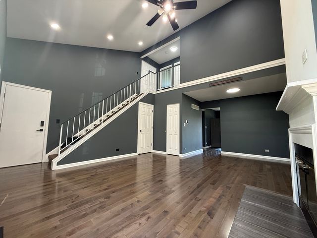 1317 Seabury Circle, Carol Stream, IL 60188