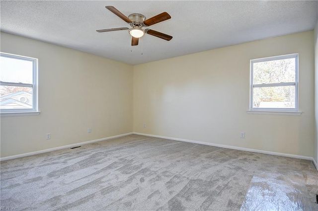 3821 Amberley Forest PL, Virginia Beach, VA 23453