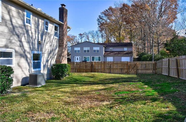 3821 Amberley Forest PL, Virginia Beach, VA 23453