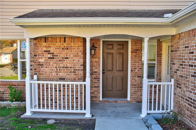 3821 Amberley Forest PL, Virginia Beach, VA 23453