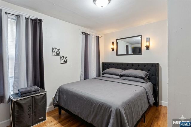 160 Fulton Avenue, Jersey City, NJ 07305