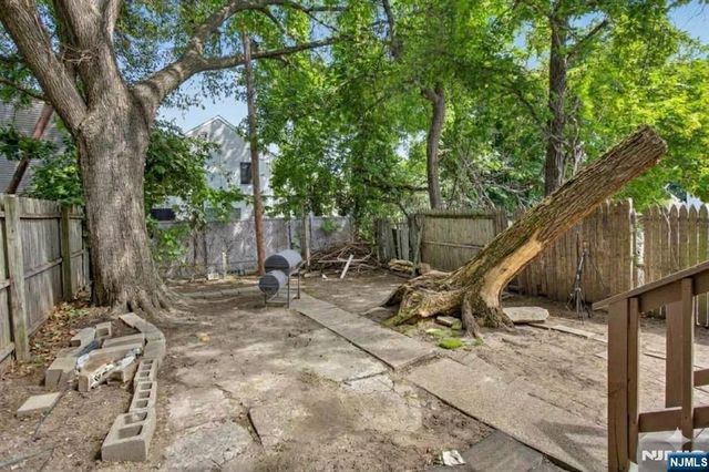 160 Fulton Avenue, Jersey City, NJ 07305