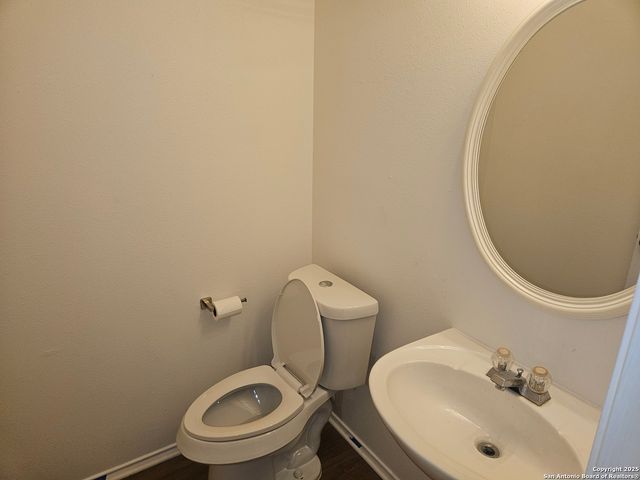 7715 Rustic, San Antonio, TX 78240