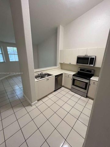 1661 SE 28th St 202, Homestead, FL 33035