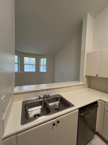 1661 SE 28th St 202, Homestead, FL 33035
