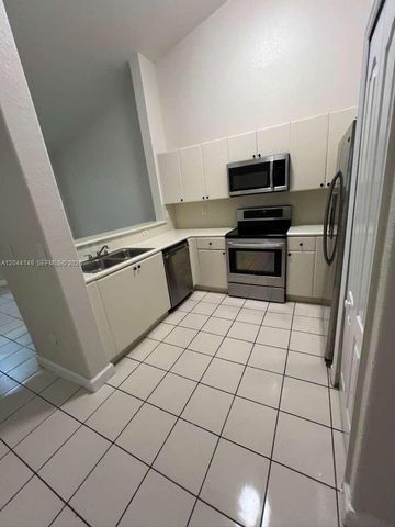 1661 SE 28th St 202, Homestead, FL 33035