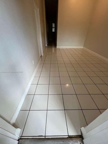 1661 SE 28th St 202, Homestead, FL 33035