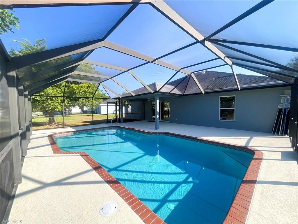 Image 41 of property listing at Address unavailable.