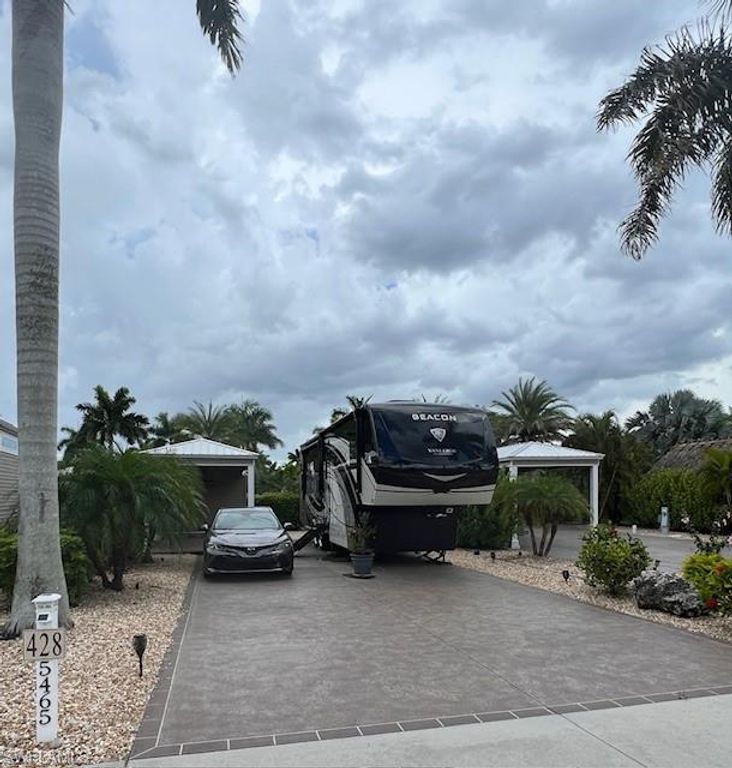 5465 Cypress Trail Resort CIR, FORT MYERS, FL 33905 — exterior