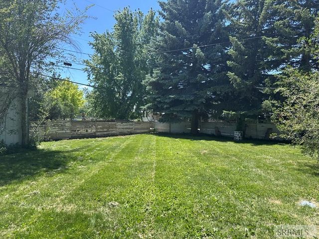402 3rd Street, Idaho Falls, ID 83404