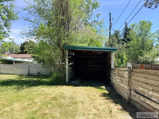 402 3rd Street, Idaho Falls, ID 83404