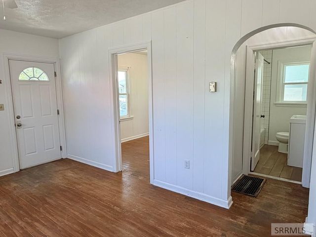 402 3rd Street, Idaho Falls, ID 83404