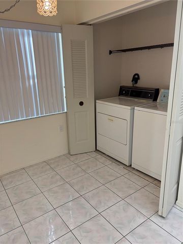 3807 STAYSAIL LANE 3807, Holiday, FL 34691