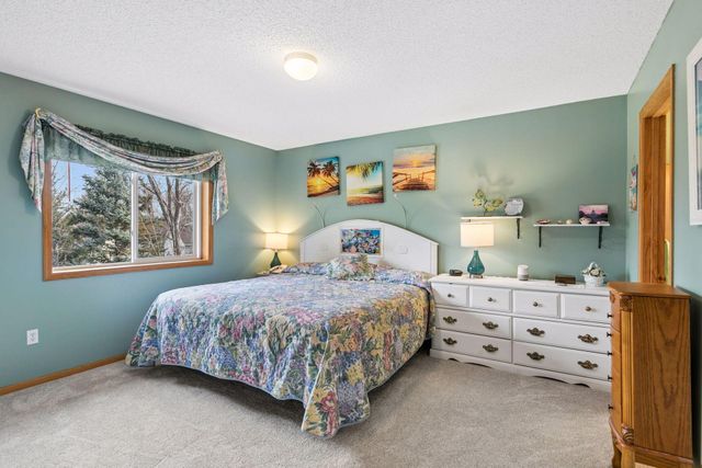 4808 Marigold Avenue N, Brooklyn Park, MN 55443