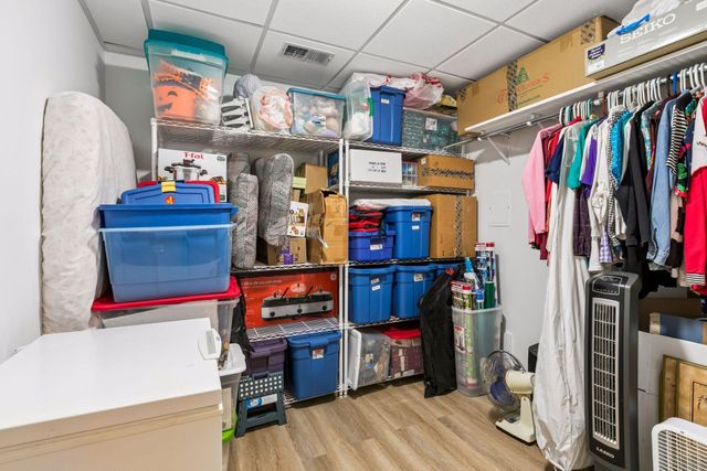 4808 Marigold Avenue N, Brooklyn Park, MN 55443