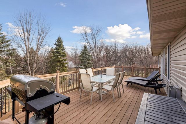 4808 Marigold Avenue N, Brooklyn Park, MN 55443