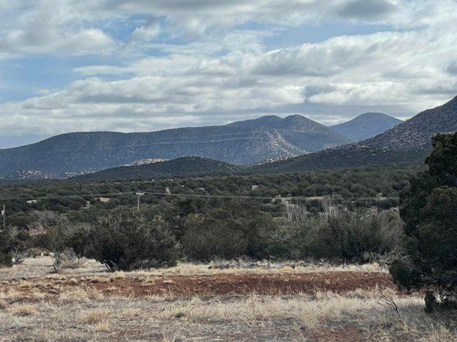 150 Paako Drive, Sandia Park, NM 87047