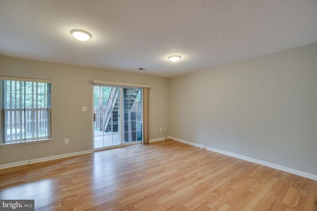 43687 PHELPS TER, Ashburn, VA 20147