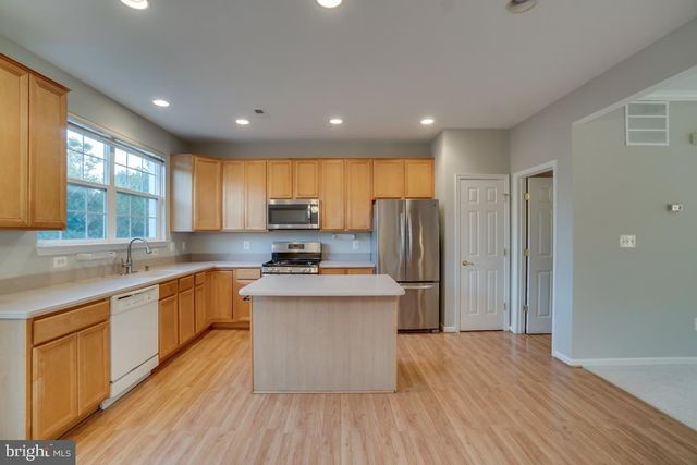 43687 PHELPS TER, Ashburn, VA 20147