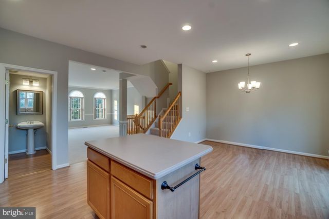 43687 PHELPS TER, Ashburn, VA 20147
