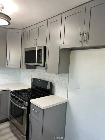 293 W Artesia Street, Pomona, CA 91768