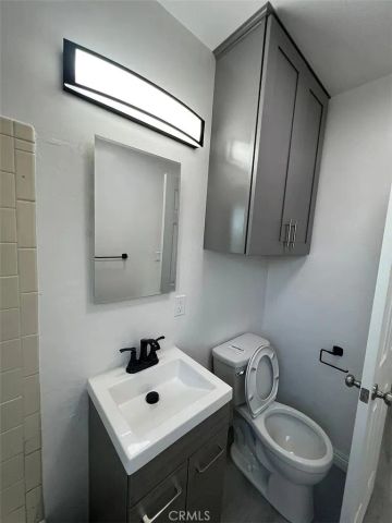 293 W Artesia Street, Pomona, CA 91768