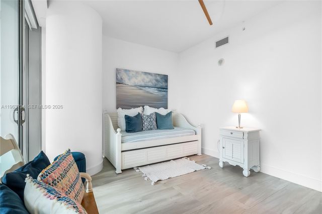 10201 Collins Avenue 1205, Bal Harbour, FL 33154