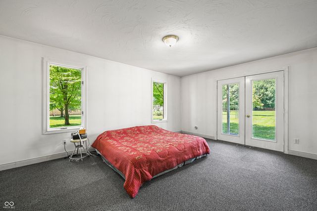 5783 E State Road 46 E, Batesville, IN 47006