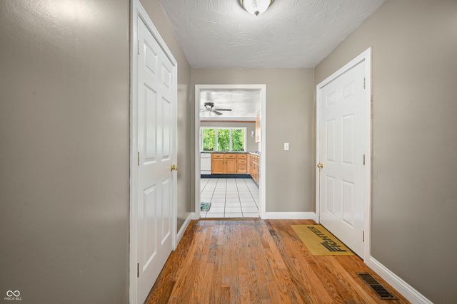 5783 E State Road 46 E, Batesville, IN 47006