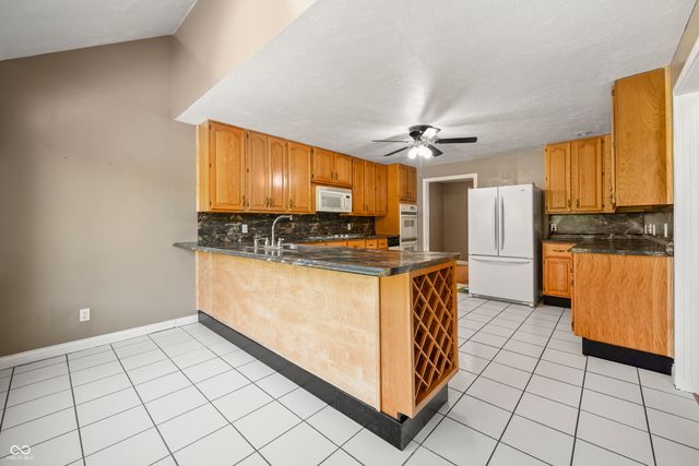 5783 E State Road 46 E, Batesville, IN 47006