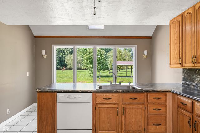 5783 E State Road 46 E, Batesville, IN 47006