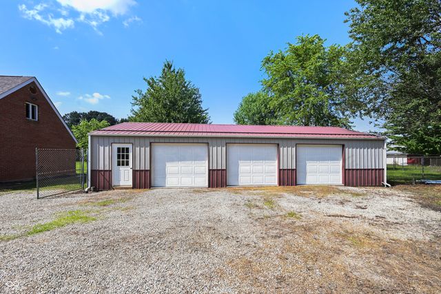 5783 E State Road 46 E, Batesville, IN 47006