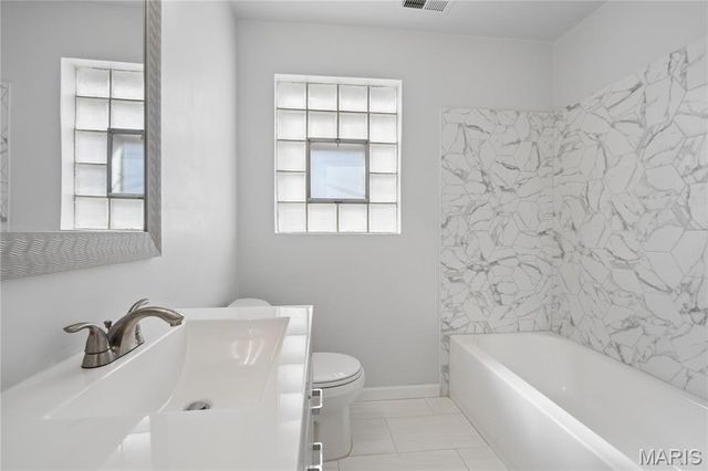 332 Argent Avenue, St Louis, MO 63135