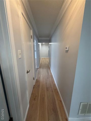 332 Argent Avenue, St Louis, MO 63135