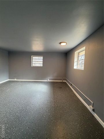 332 Argent Avenue, St Louis, MO 63135