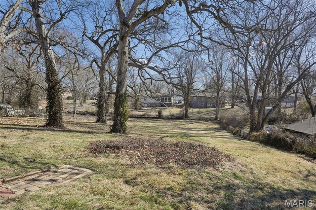 332 Argent Avenue, St Louis, MO 63135