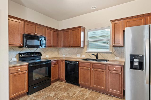 1812 Enchanted Rock DR, Cedar Park, TX 78613