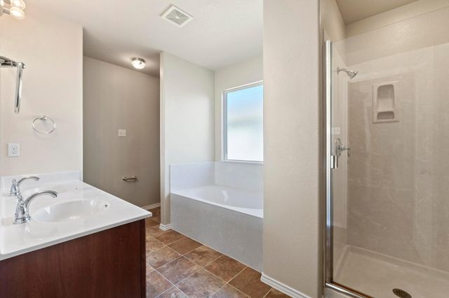 1812 Enchanted Rock DR, Cedar Park, TX 78613