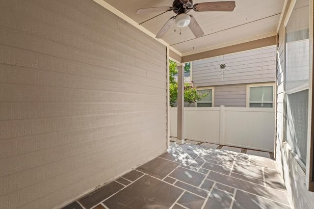 1812 Enchanted Rock DR, Cedar Park, TX 78613