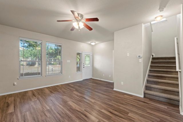 1812 Enchanted Rock DR, Cedar Park, TX 78613