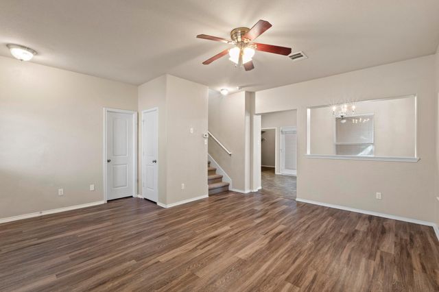 1812 Enchanted Rock DR, Cedar Park, TX 78613