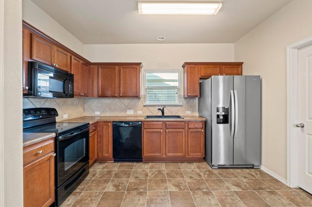 1812 Enchanted Rock DR, Cedar Park, TX 78613