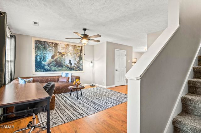 1428 William Holt Boulevard, Sevierville, TN 37862