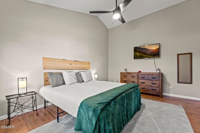 1428 William Holt Boulevard, Sevierville, TN 37862