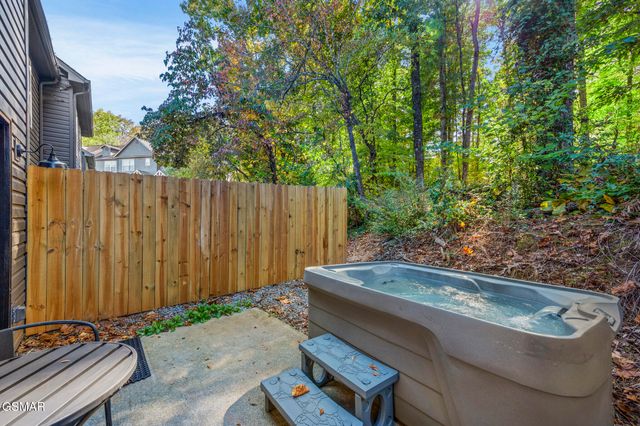 1428 William Holt Boulevard, Sevierville, TN 37862