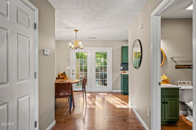 1428 William Holt Boulevard, Sevierville, TN 37862