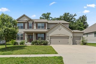 192 Shortleaf Pine Drive, St Charles, MO 63304