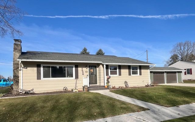 2734 33rd STREET, Two Rivers, WI 54241
