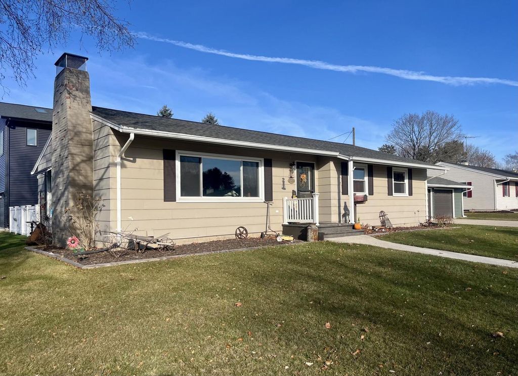 2734 33rd STREET, Two Rivers, WI 54241