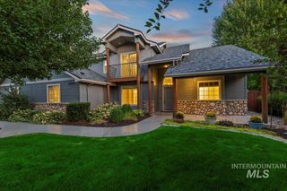 12323 W Muir Ridge Dr, Boise, ID 83709
